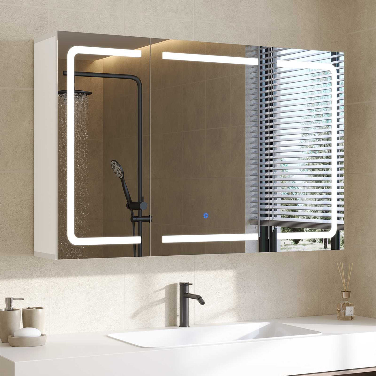 DICTAC Armoire de Toilette Miroir avec éclairage LED et Prise Meuble Salle de Bain avec Rangement et Étagère Réglable